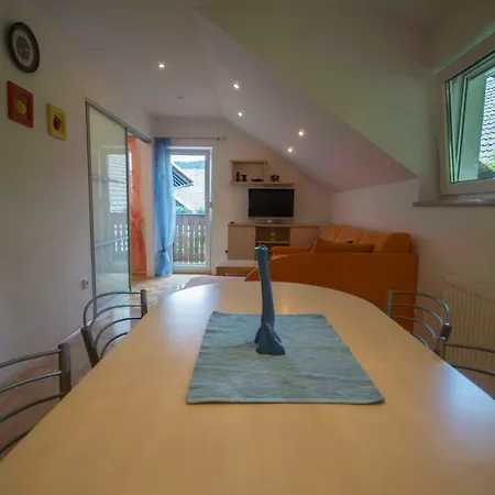Apartma Mojca * Bohinji-tó